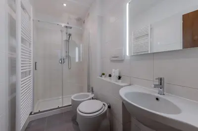 Bagno di Appartamentino Canal Grande con Vaporetto di Fronte - senza cucina