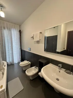 Bagno di All'ombra della magnolia
