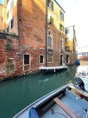 Vista sul fiume nelle vicinanze dell'appartamento