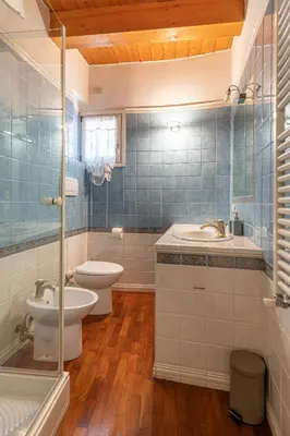 Bagno di MAISON MARIA city center Public Parking Available