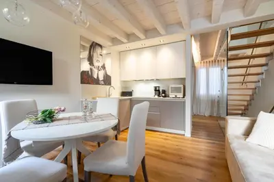 Cucina o angolo cottura di Angel's Luxury House