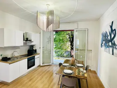 Cucina o angolo cottura di Appart ristrutturato con 3 camere da letto, 2 bagni e Terrazza