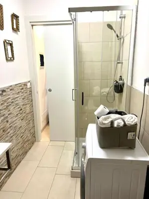 Bagno di Elena s Home piano primo