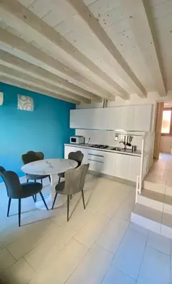 Cucina o angolo cottura di Elena's Home piano secondo