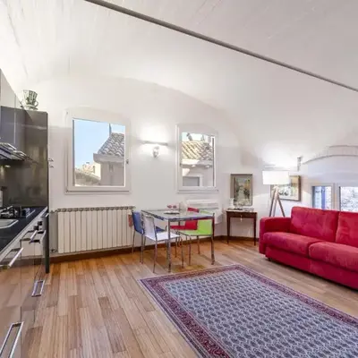 Venice Guggenheim Apartment by Wonderful Italy