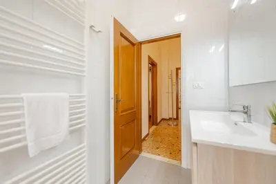 Bagno di Tatiana Flat - 10 minutes to Venice - Mestre Train Station - Free Parking