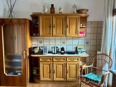 Cucina o angolo cottura di Large Three-bedroom Apartment with Canal View in Cannaregio