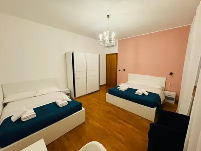 Letto o letti in una camera di MMM HOME Train Station 3