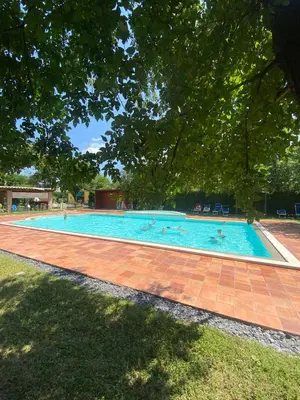 Piscina di Camping Biologico La Buona Terra o nelle vicinanze