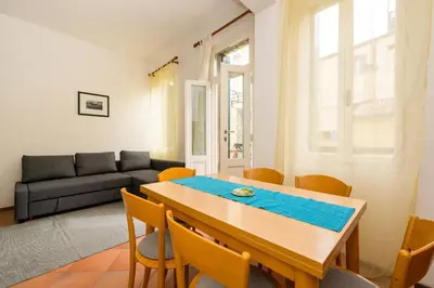 Area soggiorno di Borgo Canal View by Sarlux