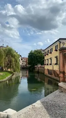 Vista sul fiume nelle vicinanze della stanza in casa privata