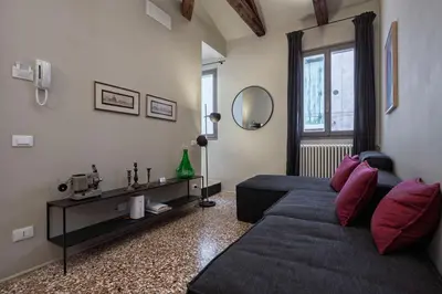 Area soggiorno di Cá delle Capriate, an intimate retreat at Cà d'Oro