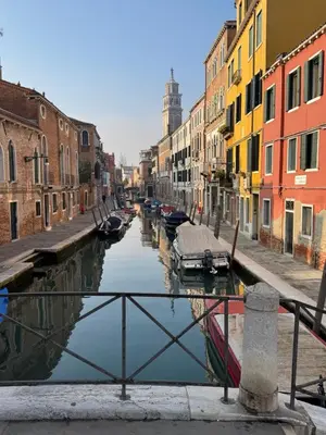 Vista sul fiume nelle vicinanze dell'appartamento