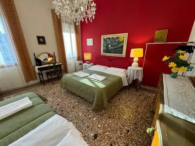 Letto o letti in una camera di Venezia tre archi Princessclass