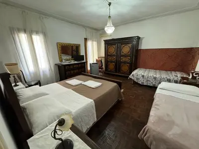 Letto o letti in una camera di Venezia tre archi Princessclass