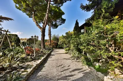 Giardino di Casa Algisa