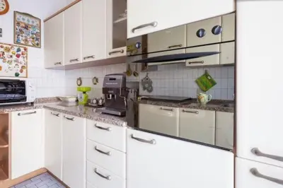 Cucina o angolo cottura di La casa delle letterine