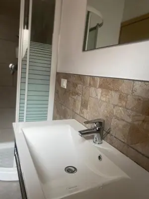Bagno di Elena's Home piano terzo