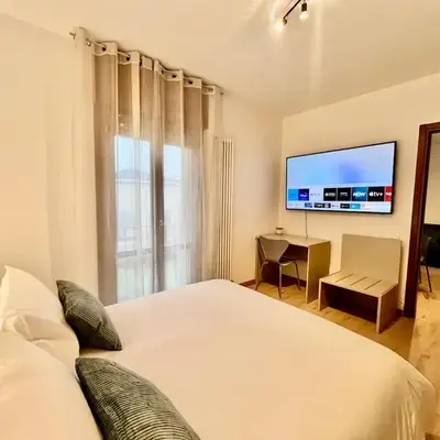 Palladium Cozy Suite Close to downtown and Exibition Center