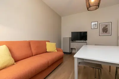 TV o dispositivi per l'intrattenimento presso Riviera MIANI 1