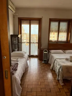 Letto o letti in una camera di #Punto FM 7#
