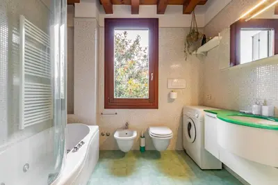 Bagno di GuestHost - Space & Comfort Ideal Retreat Mestre