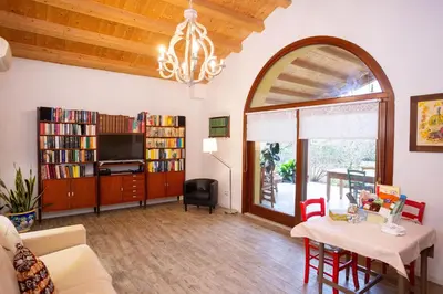 Area soggiorno di A casa di Jolanda, indipendent house near historic Venice center with private parking and wide and fenced garden