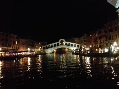 Vista sul fiume nelle vicinanze dell'appartamento