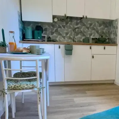 Wisteria Apartment