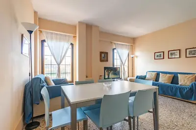 Area soggiorno di GuestHost - Giudecca Elegant APT with Stunning Lagoon View!