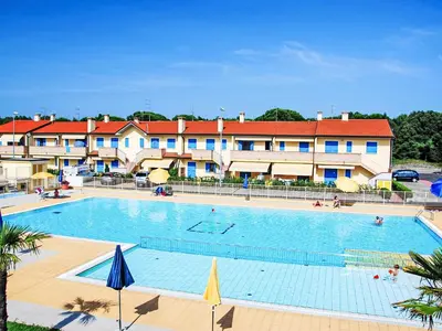 Piscina di Apartment Solmare-53 by Interhome o nelle vicinanze