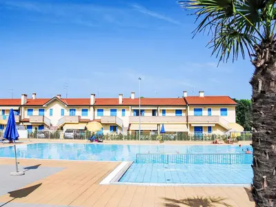 Piscina di Apartment Solmare-53 by Interhome o nelle vicinanze