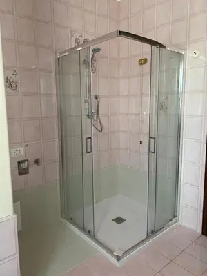 Bagno di Betty House
