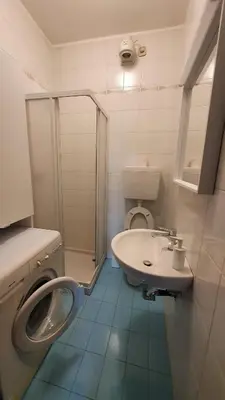 Bagno di spazi generosi in quartiere tranquillo Padova - Lila