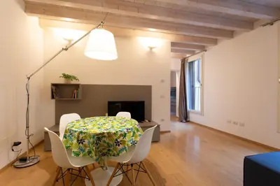 Planimetria di Yourbanflat Piazza dei Signori 1