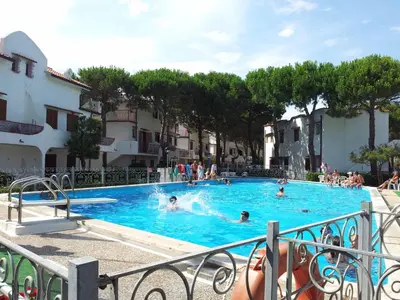 Piscina di RESIDENCE El Patio C-4 o nelle vicinanze