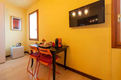 TV o dispositivi per l'intrattenimento presso B&B Da Nina Venice