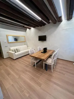 TV o dispositivi per l'intrattenimento presso Vista Canale