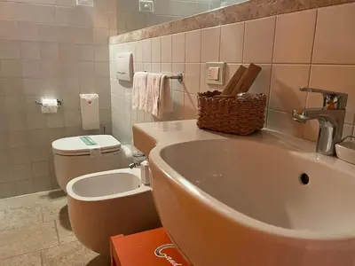 Bagno di Locanda La Candola