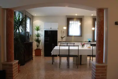 TV o dispositivi per l'intrattenimento presso Locazione Turistica Joyful Padova
