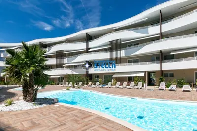 Piscina di Baia Dorata o nelle vicinanze