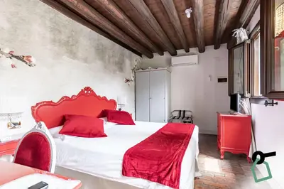 Planimetria di HOTIDAY Room Collection - Dolo