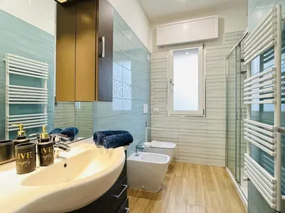Bagno di Cozy Apartment 10 min to Venice by Tram & Free Parking
