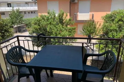 Balcone o terrazza di APPARTAMENTO GIALLO - OVER THE RAINBOW APARTAMENTS - LIDO di JESOLO - 4 POSTI LETTO