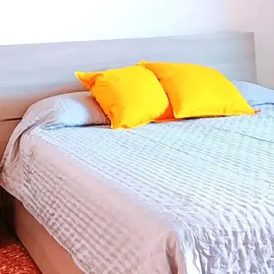 APPARTAMENTO GIALLO - OVER THE RAINBOW APARTAMENTS - LIDO di JESOLO - 4 POSTI LETTO