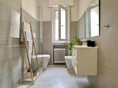 Bagno di Modern Suite 10 min to Venice & Private Parking