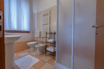 Bagno di Marconi Lodge
