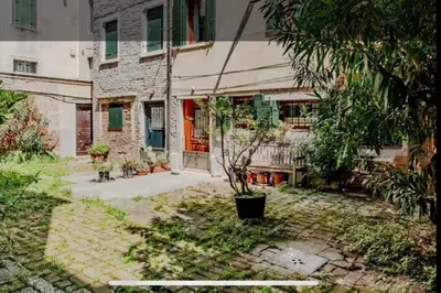 Giardino di Domus Estia
