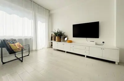 TV o dispositivi per l'intrattenimento presso Thomas House on Train Tracks
