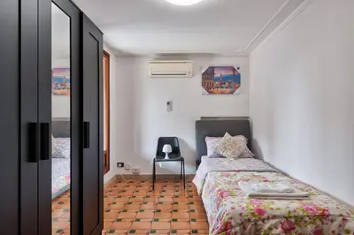 Letto o letti in una camera di Villa Jolly Venezia - Mini Apartment